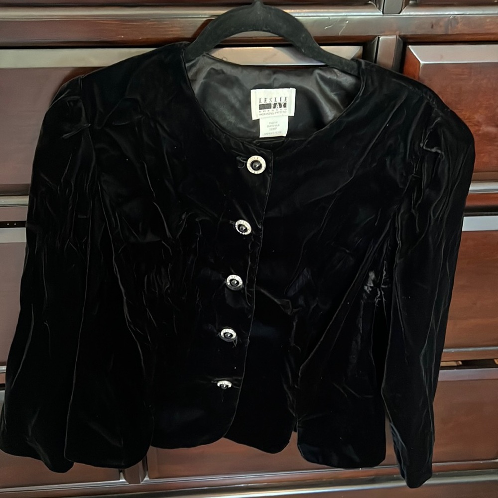 Black Velveteen Jacket. 16 Woman Petite.